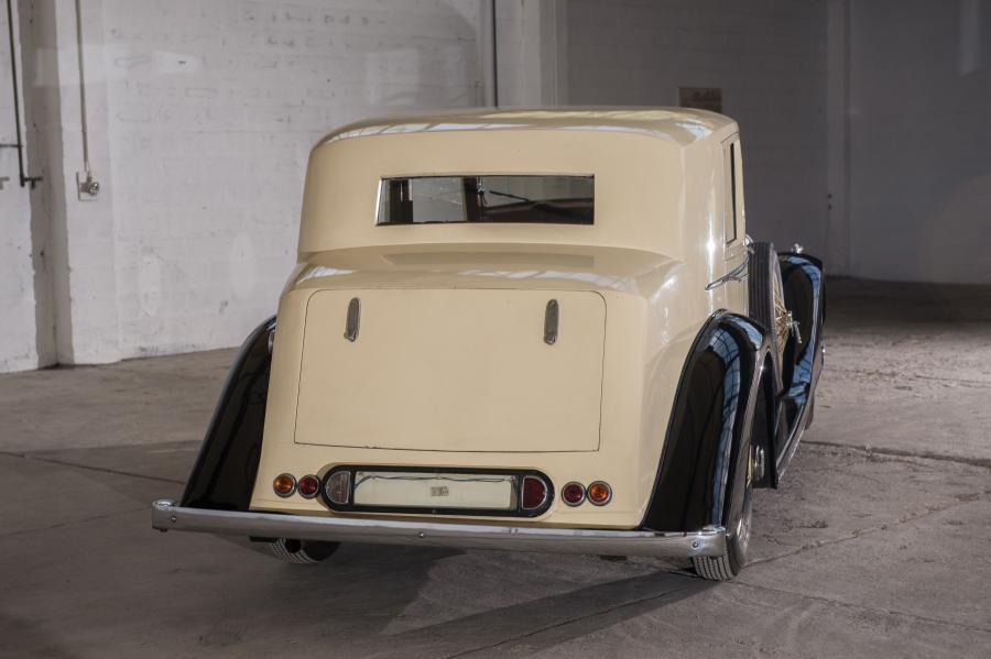  Bentley 4&frac14;-Litre Saloon by Mann Egerton 1937 года  (фото 16 из 31)
